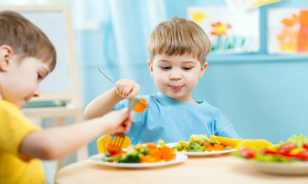 Chế độ dinh dưỡng cho trẻ từ 1 đến 3 tuổi